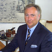 Dr. Frank-Volker Raeder